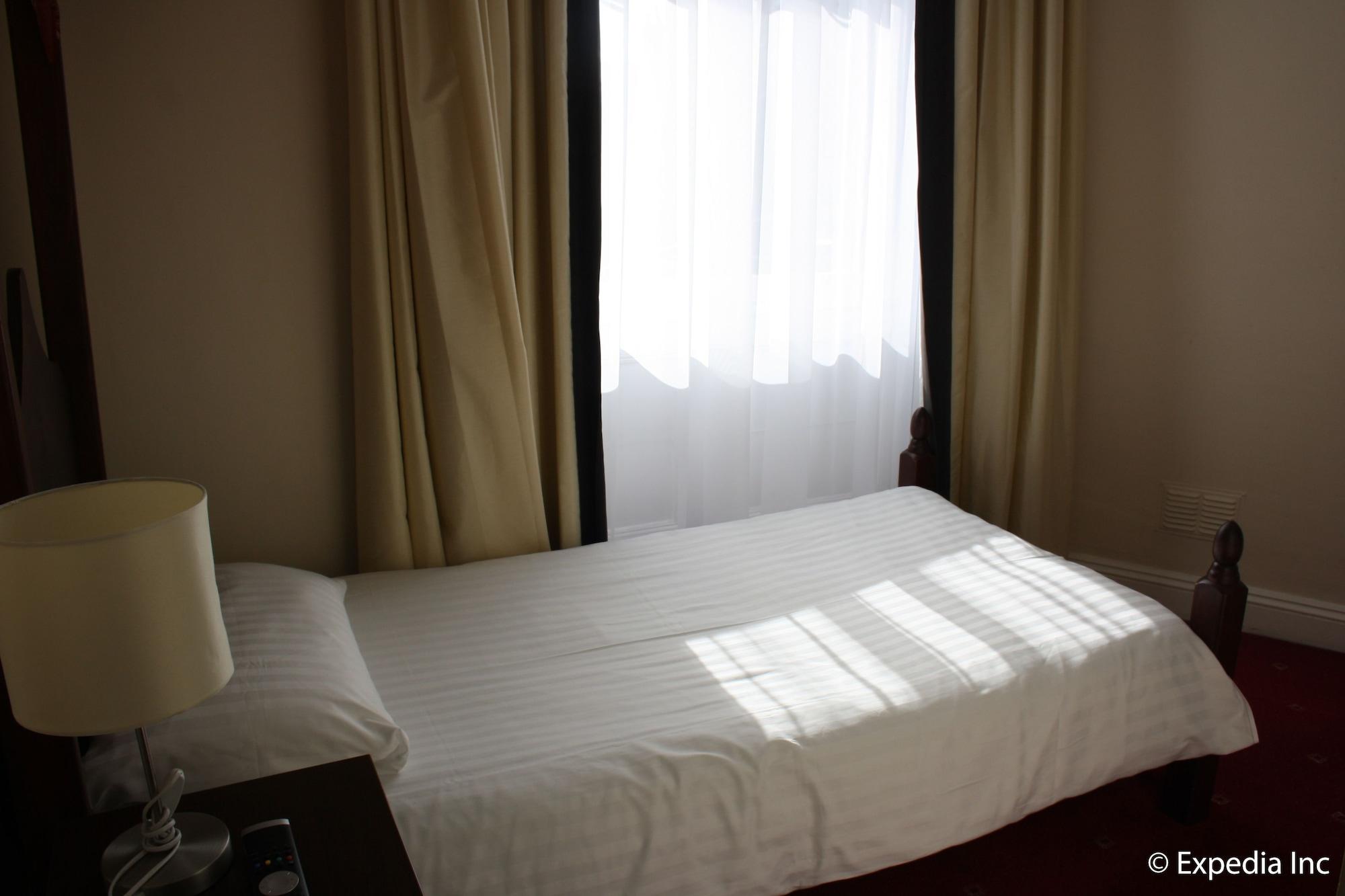 Islington Inn Лондон Екстериор снимка